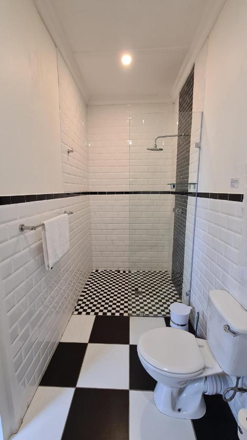 Hathaway Guest House Източен Лондон Екстериор снимка