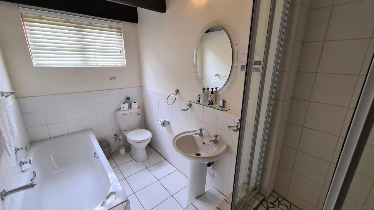 Hathaway Guest House Източен Лондон Екстериор снимка