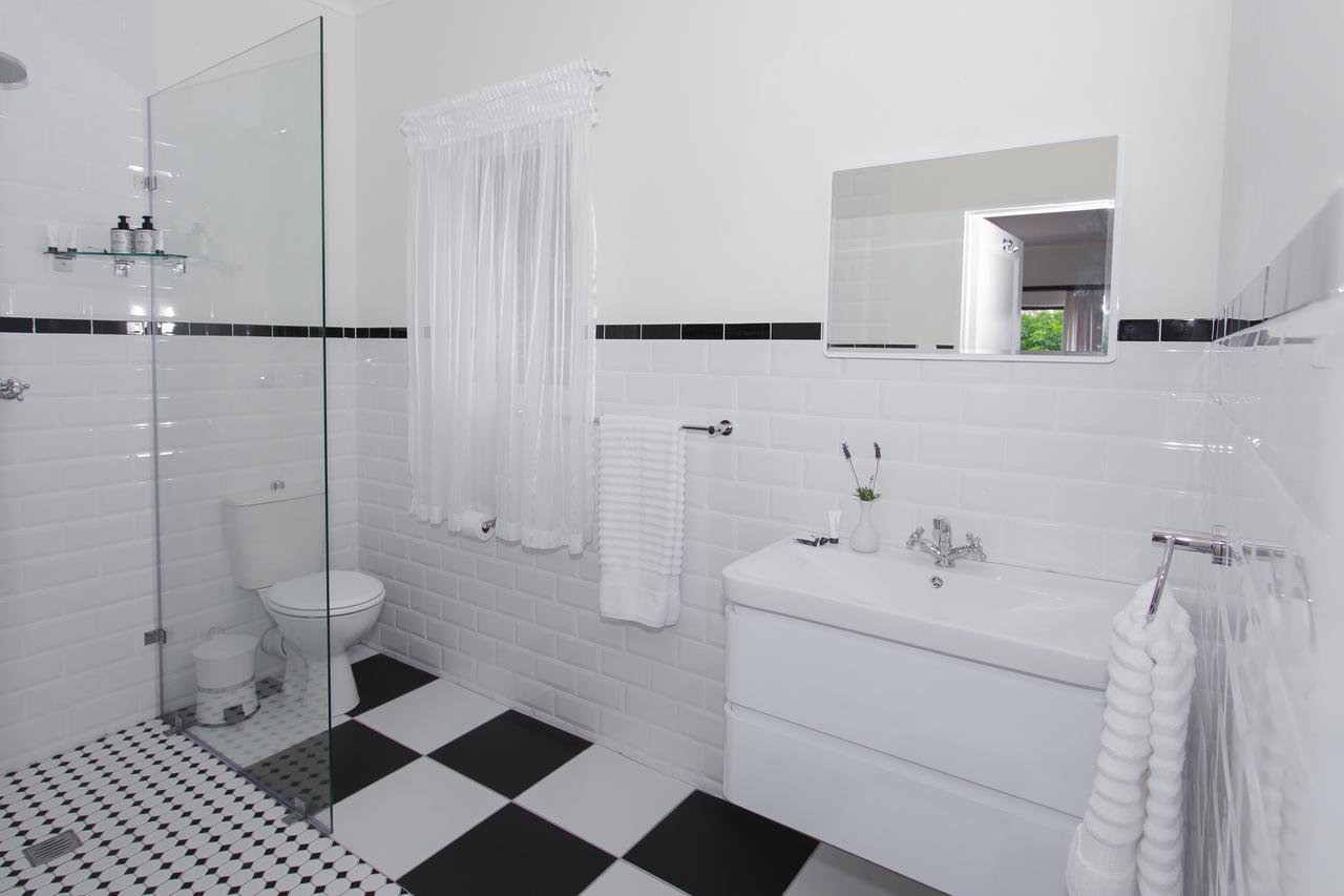 Hathaway Guest House Източен Лондон Екстериор снимка