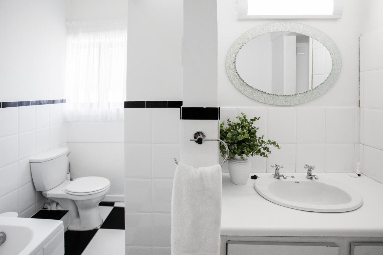Hathaway Guest House Източен Лондон Екстериор снимка